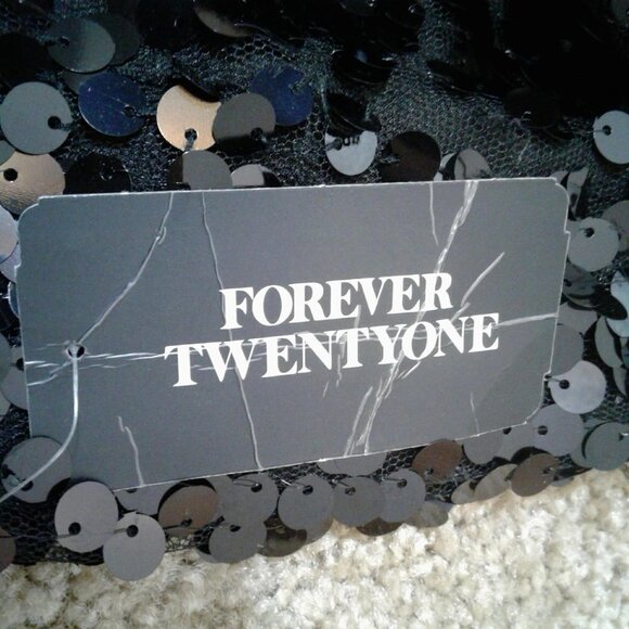 Forever 21 Jet Black Sequins Short Skirt NWT - Picture 11 of 13